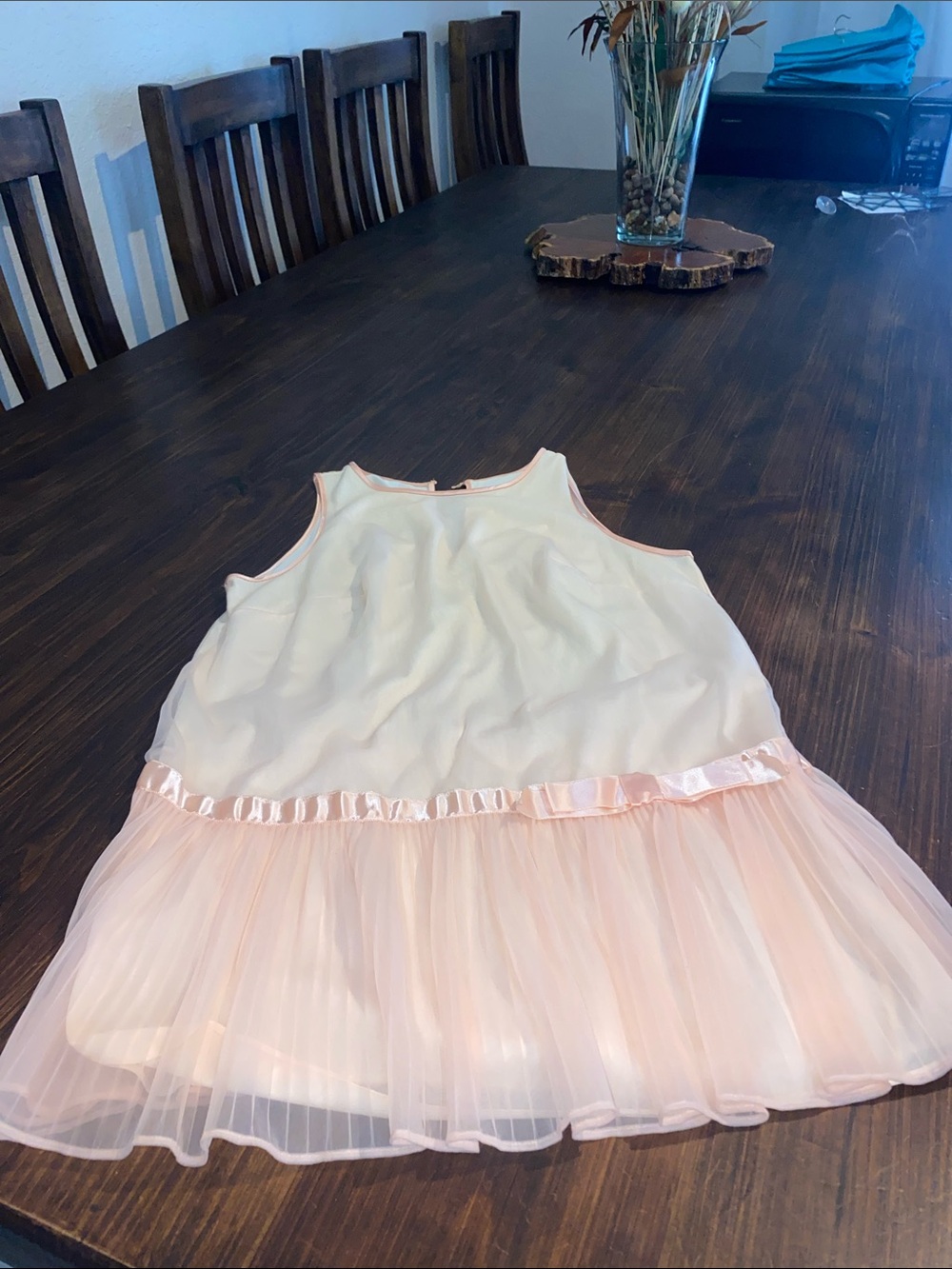 Vanity Fair Blush Pink Lingerie gown and robe.
Vintage 60’s - 70’s